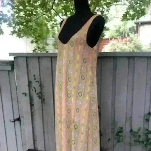 Mumu Patterned Maxi Dress Size Small🍓 - Picture 8 of 8